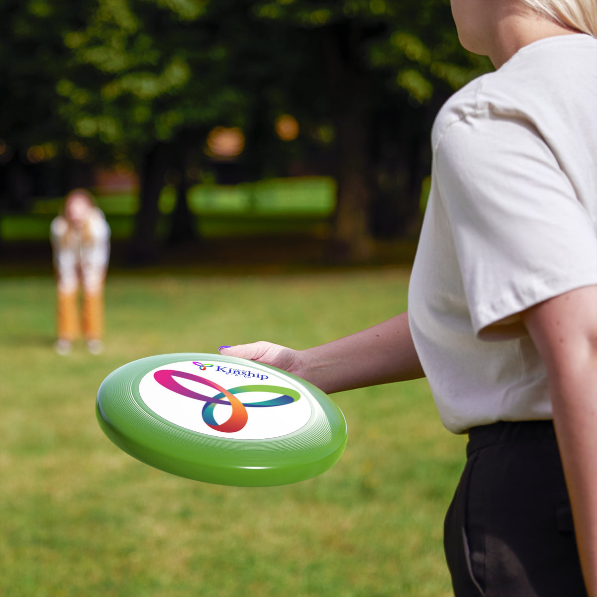 Kinship Frisbeescheibe – Gemeinschaft, die fliegt!