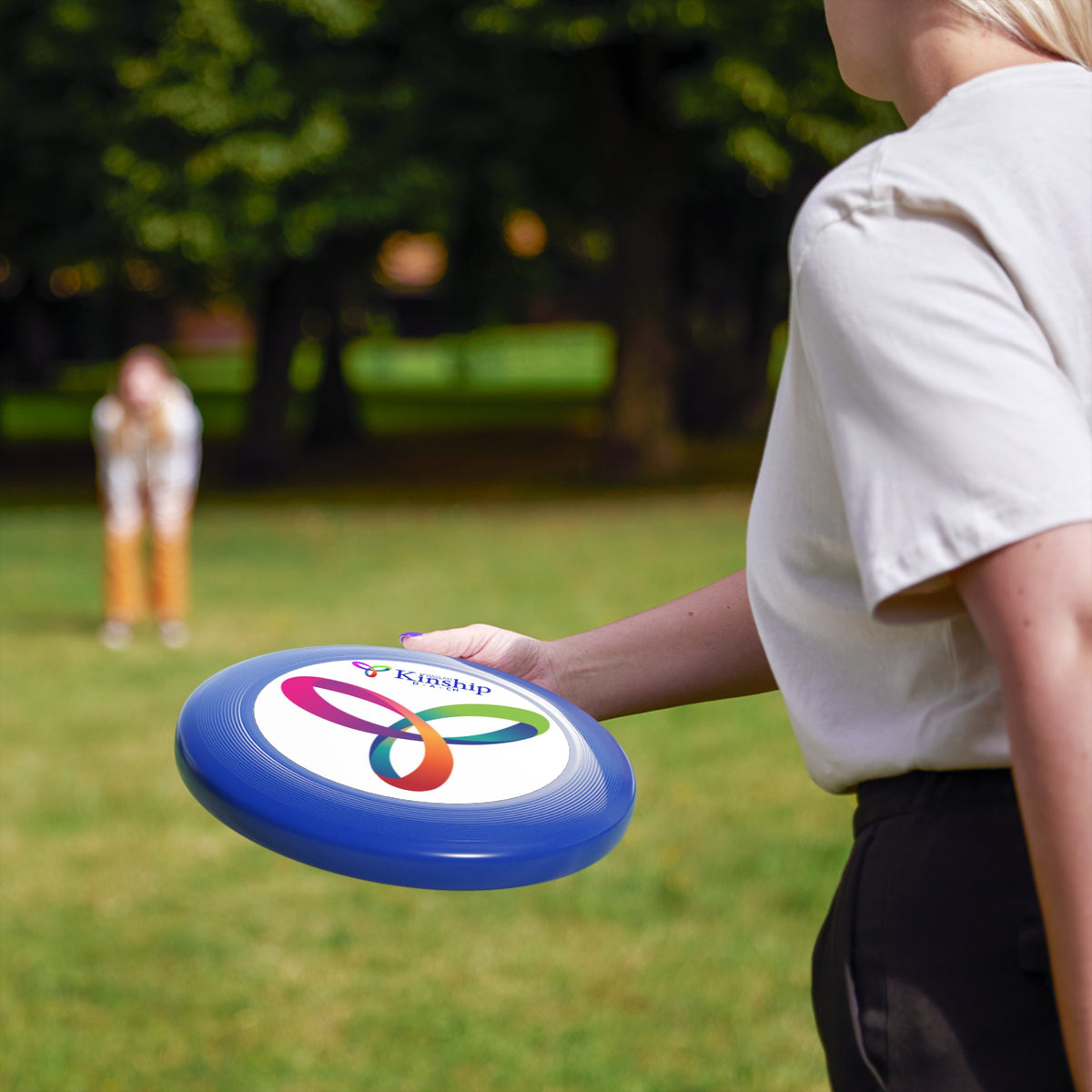 Kinship Frisbeescheibe – Gemeinschaft, die fliegt!